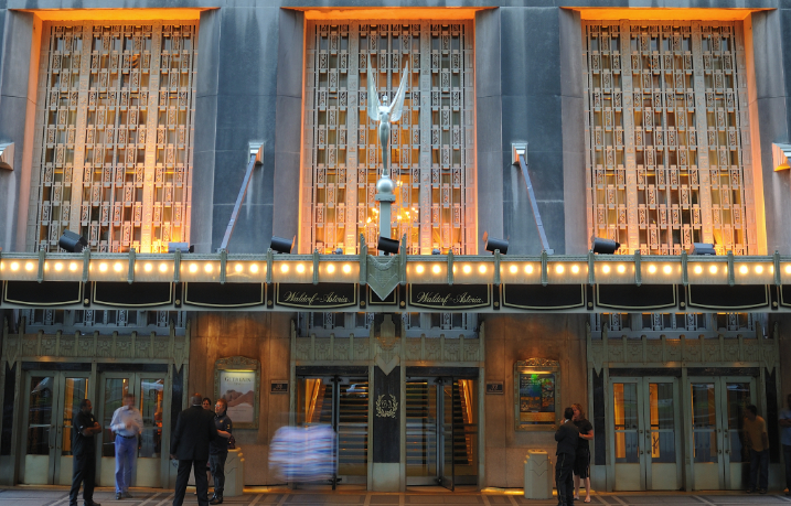 Waldorf Astoria Manhattan FF&E logistics case study by HLI